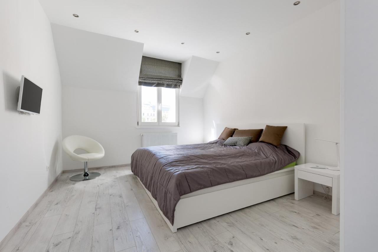 Budapest Central Square 2 Bedrooms Suite - Michaelides Voeroesmarty Square Residences Exterior photo